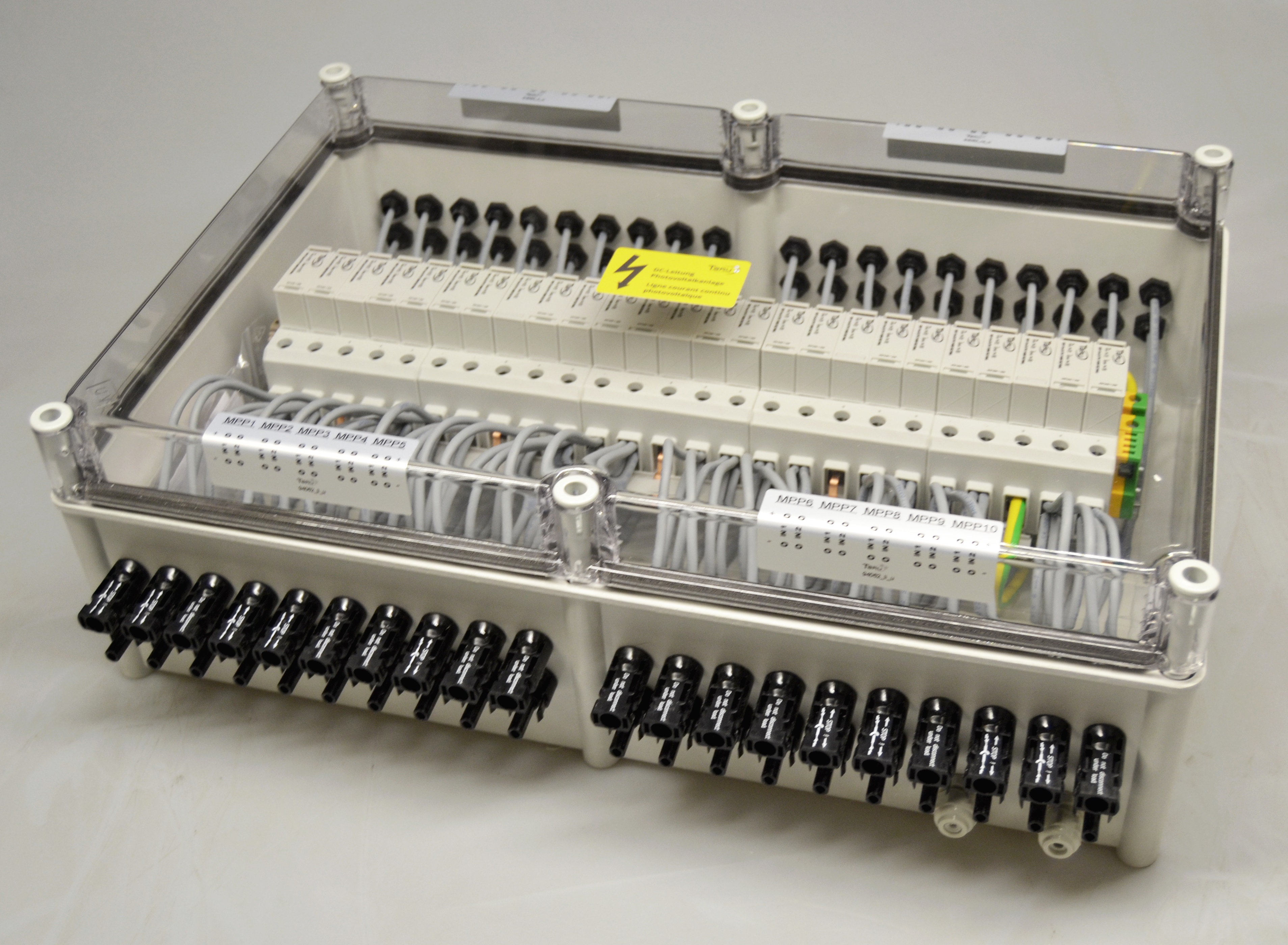 GAK 2IN/2OUTx10 10MPPT 10ÜS MC4_u_o